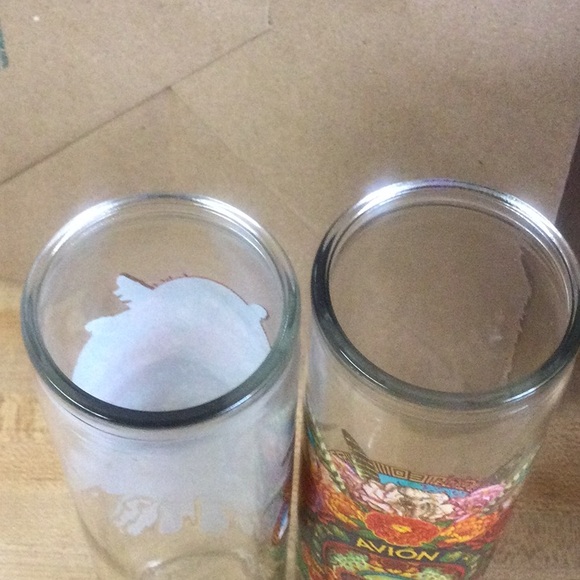 New 2 Avion Tequila Glasses - Picture 4 of 7